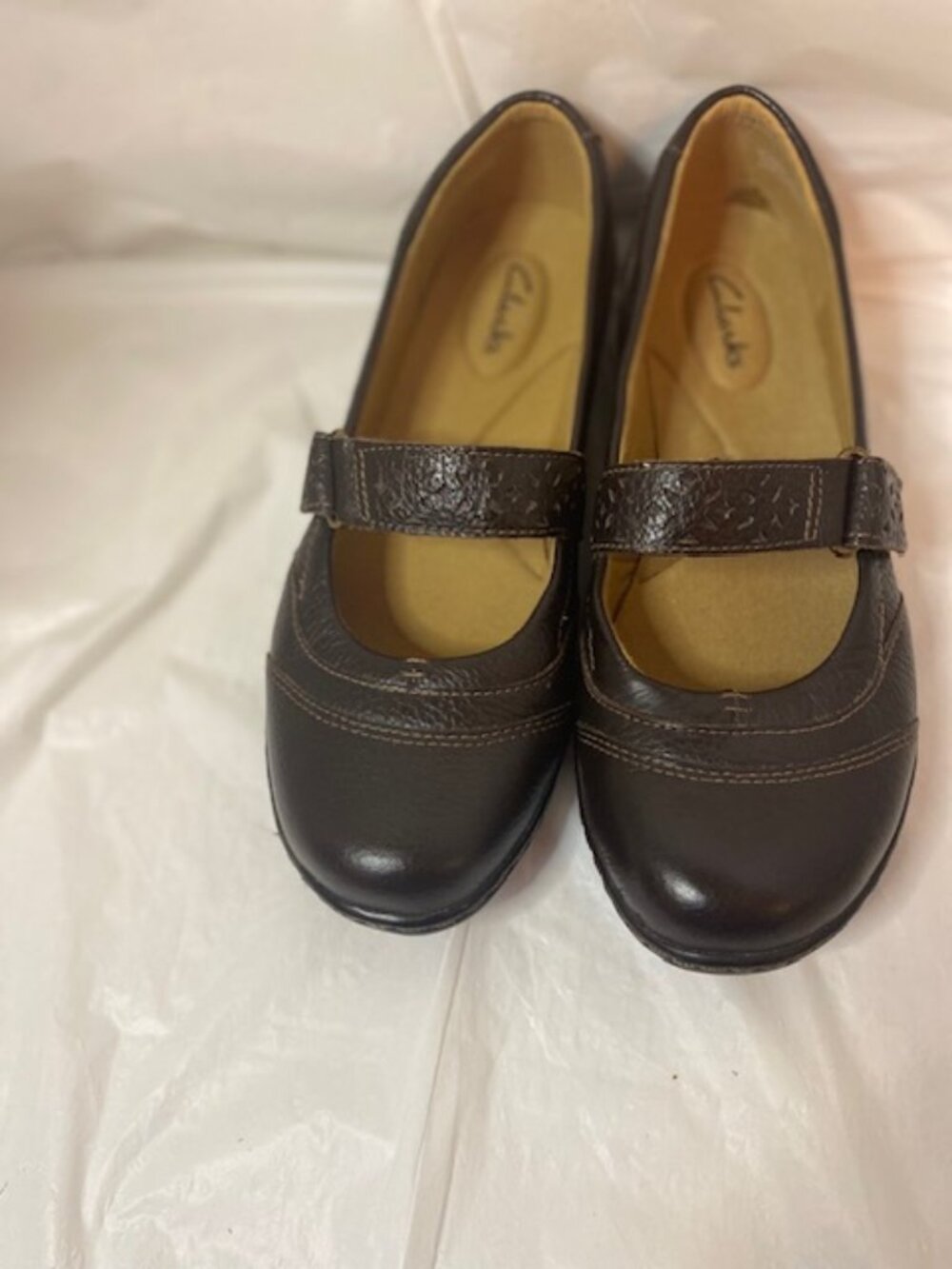 Clarks Collection Brown Leather Comfort Mary Jane Flats Shoes, Women's size 7.5M